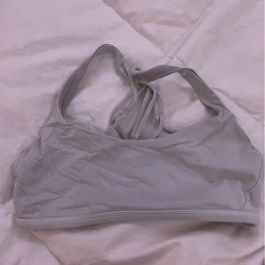 white lululemon sportsbra